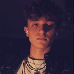 Meet your Posher, Tyler